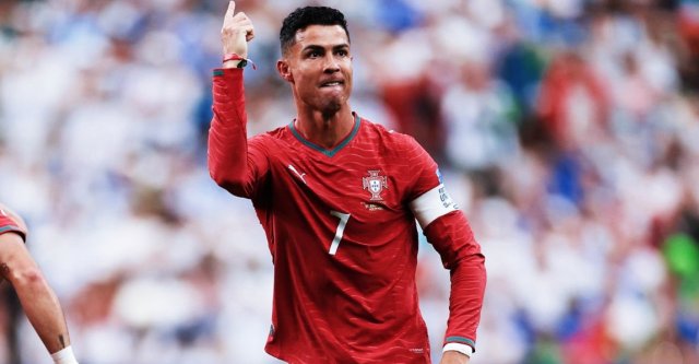 كريستيانو رونالدو يحقق رقم قياسي جديد
