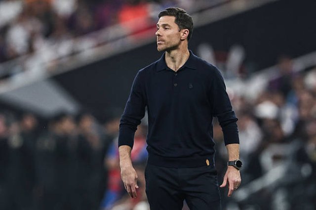 ألونسو يضع ثنائي ريال مدريد ضمن أهدافه في تشيلسي