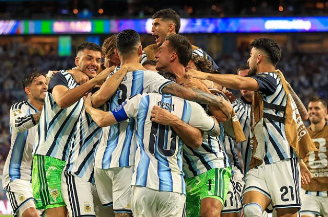 منتخب الأرجنتين يتنفس الصعداء قبل مواجهة مصر