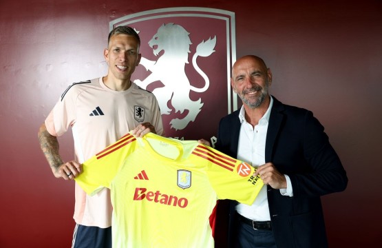 Officially: Aston Villa Signs Dutch Marco Bizot
